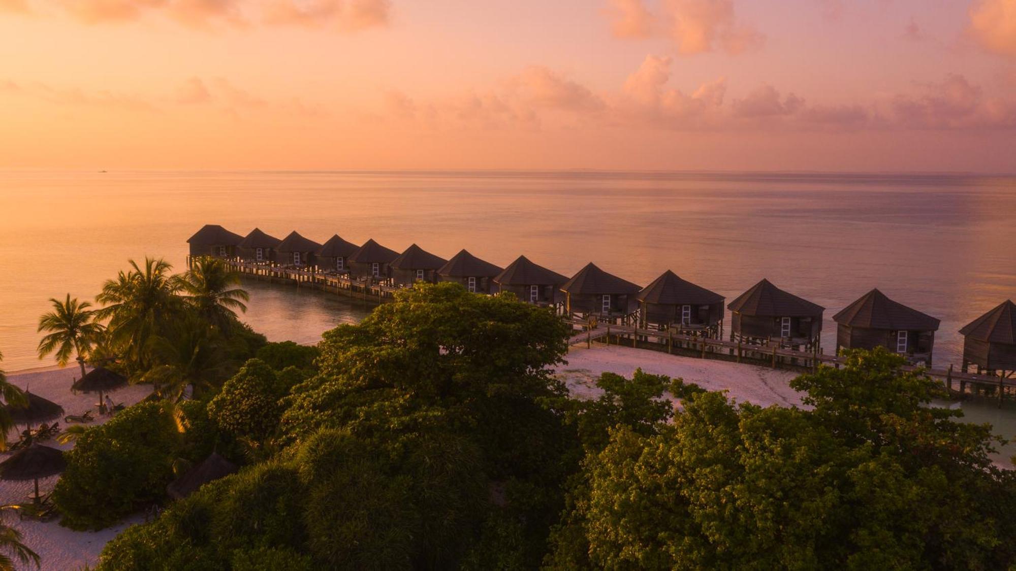 Kuredu Island Resort & Spa Exterior foto